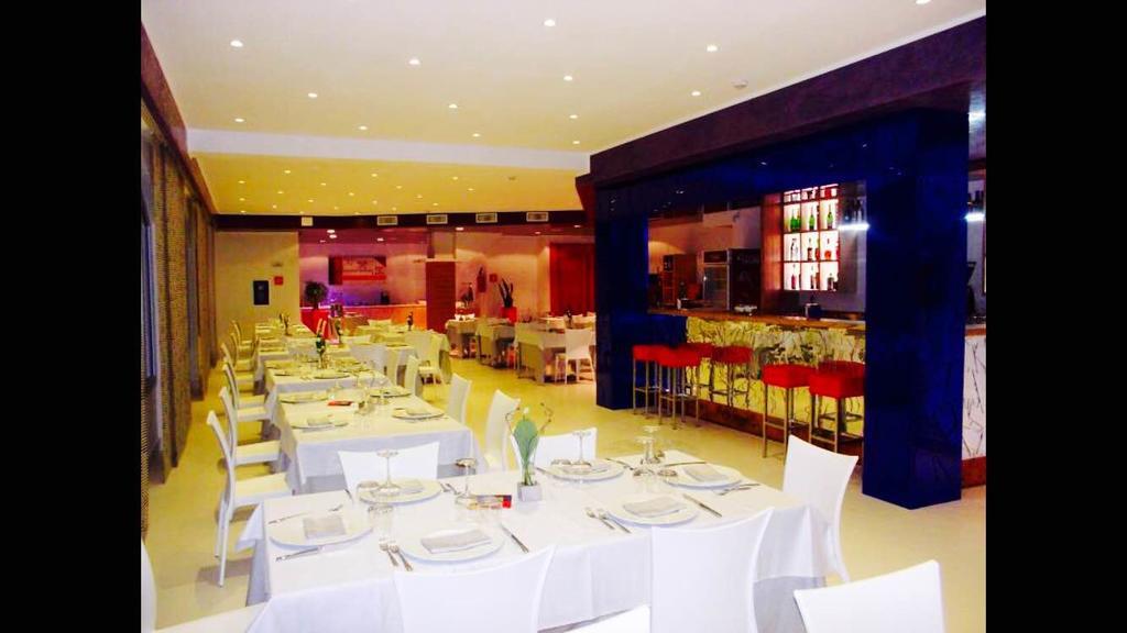 Hotel Zodiaco Porto Cesareo Exteriör bild